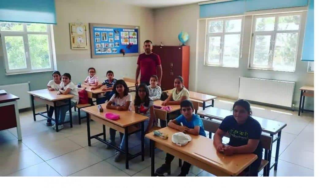 Halk Eğitimi Merkezi Müdürlüğümüz Tarafından ''YAZ ETKİNLİKLERİ ''kursu açıldı.