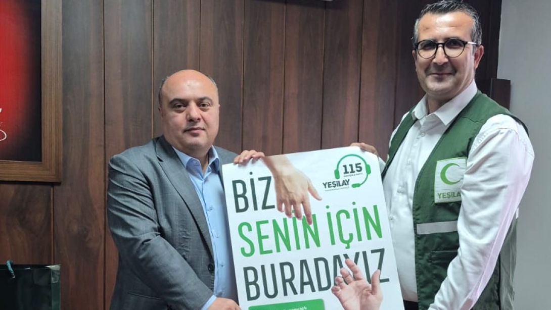YEŞİLAY TEMSİLCİLİĞİNDEN İLÇE MİLLİ EĞİTİM MÜDÜRÜMÜZE ZİYARET